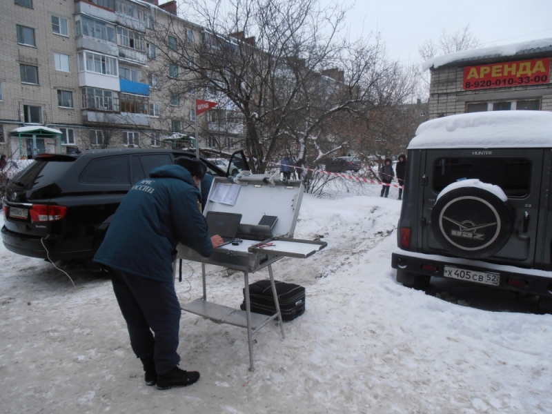 Из пятиэтажного дома в Дзержинске эвакуировано 80 человек из-за просадки фундамента (ФОТО) - фото 2