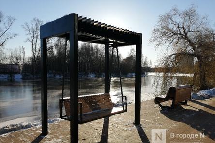 Диванные скамейки и деревянные качели: как изменился Сормовский район