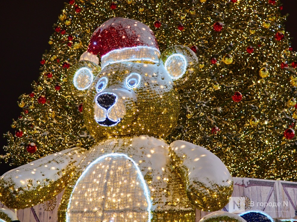 Можно ли гадать и колядовать в Рождество: ответ священника - фото 1