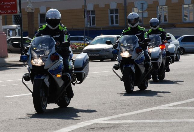 На дорогах Нижнего Новгорода начал нести службу мотопатруль (ФОТО) - фото 36
