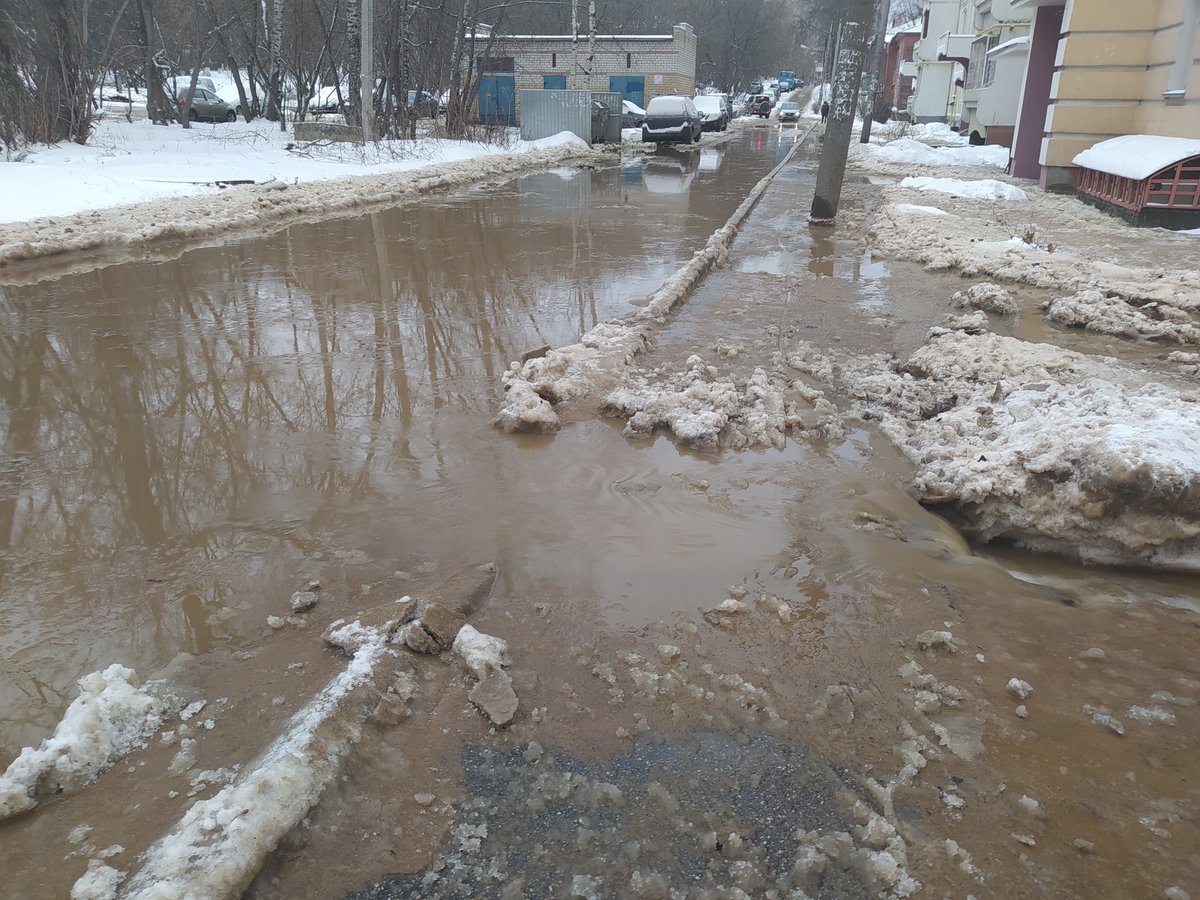 22 дома остались без воды из-за аварии на проспекте Гагарина - фото 1