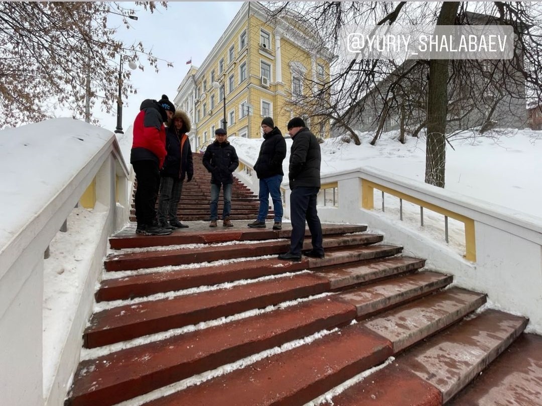 Изготовитель установит причины разрушения Театральной лестницы в Нижнем Новгороде - фото 1