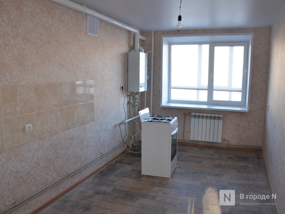 СК проверит заплесневелую квартиру, где живет сирота из Нижнего Новгорода