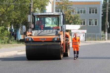 На 20 участках дорог в пяти районах Нижнего Новгорода ведется ремонт