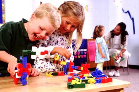 Детки в клетке: чем плохи детские сады в России