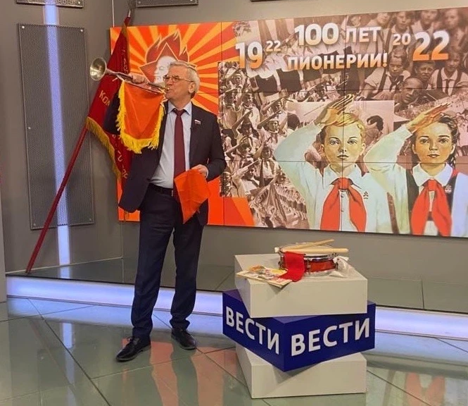 Евгений Люлин поделился с нижегородцами личной историей о Дне пионерии - фото 1