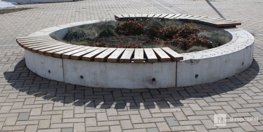 Трещит по швам: как выглядит центр Нижнего Новгорода после аномальной зимы — фоторепортаж - фото 135