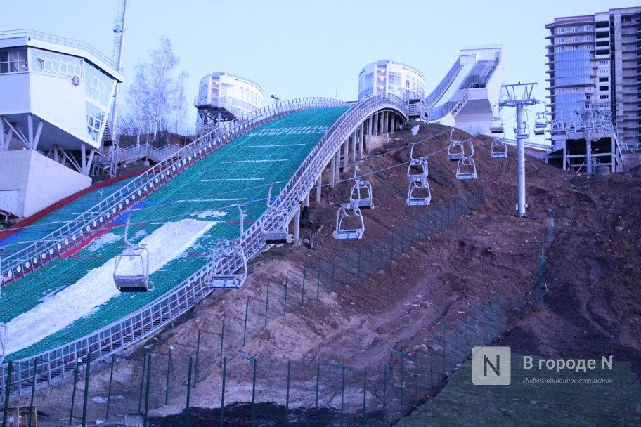 Строительство канатного подъемника завершили на Сенной в Нижнем Новгороде