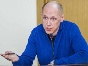 Нижегородский депутат Евгений Лазарев намерен вступить в «Единую Россию», «чтобы бороться изнутри»