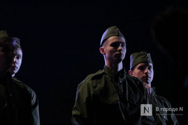 &laquo;Хор Турецкого&raquo; и шоу Авербуха завершили празднование Дня Победы в Нижнем Новгороде - фото 10