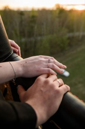 Две нижегородские пары заключили браки, поднявшись в небо на аэростатах - фото 2