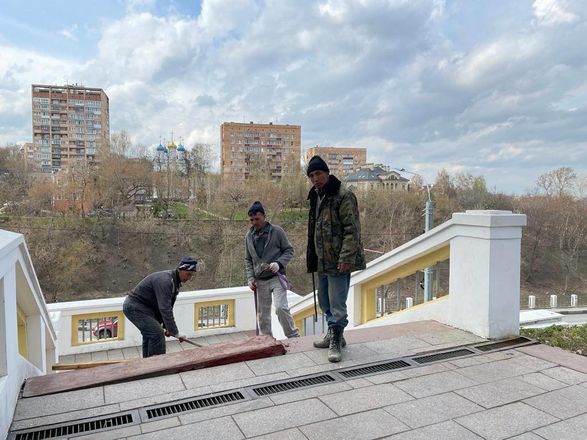 Театральную лестницу ремонтируют в Нижнем Новгороде - фото 2