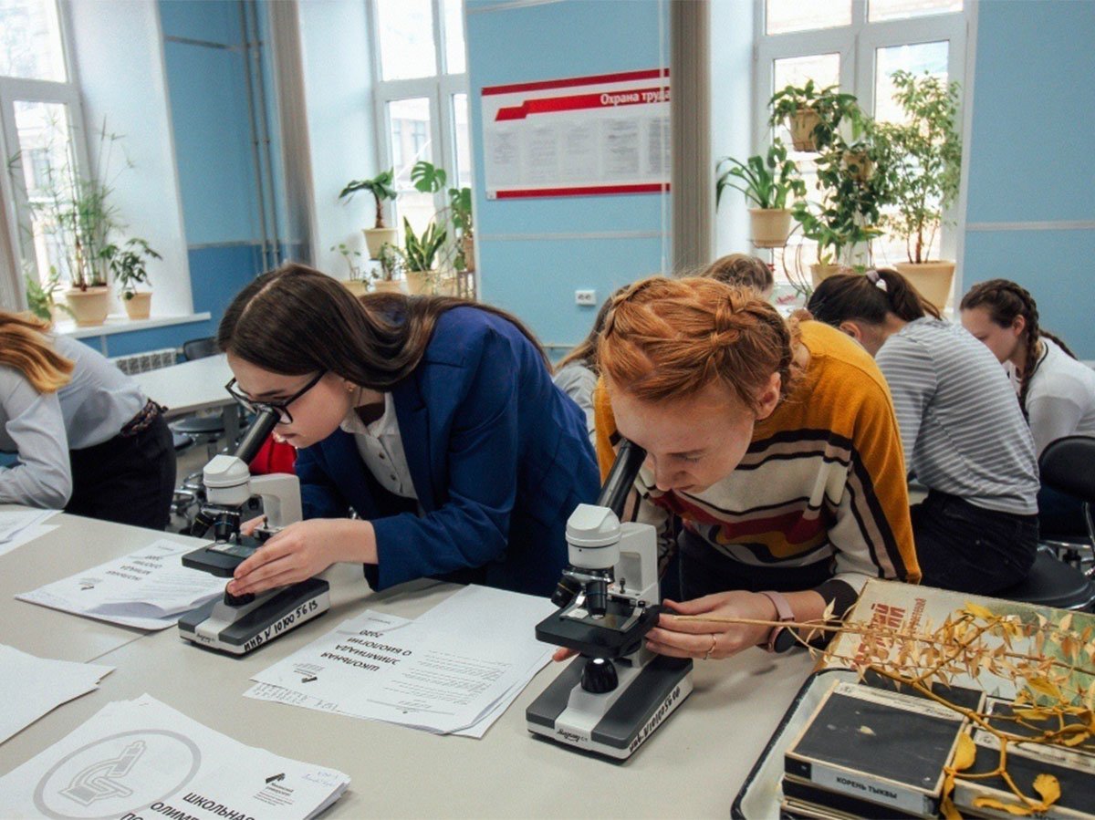 Региональная практико-ориентированная школьная олимпиада по биологии прошла в Мининском университете - фото 1