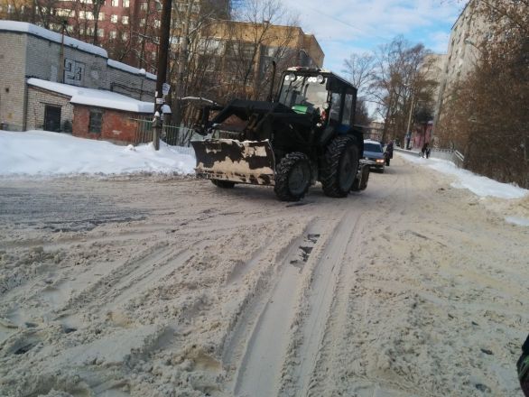 Подрядчиков оштрафуют за плохую уборку снега в Ленинском районе - фото 1