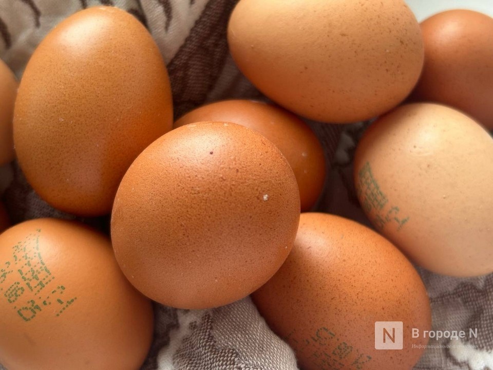 Нижегородцев увозят в больницу из-за переедания яиц - фото 1