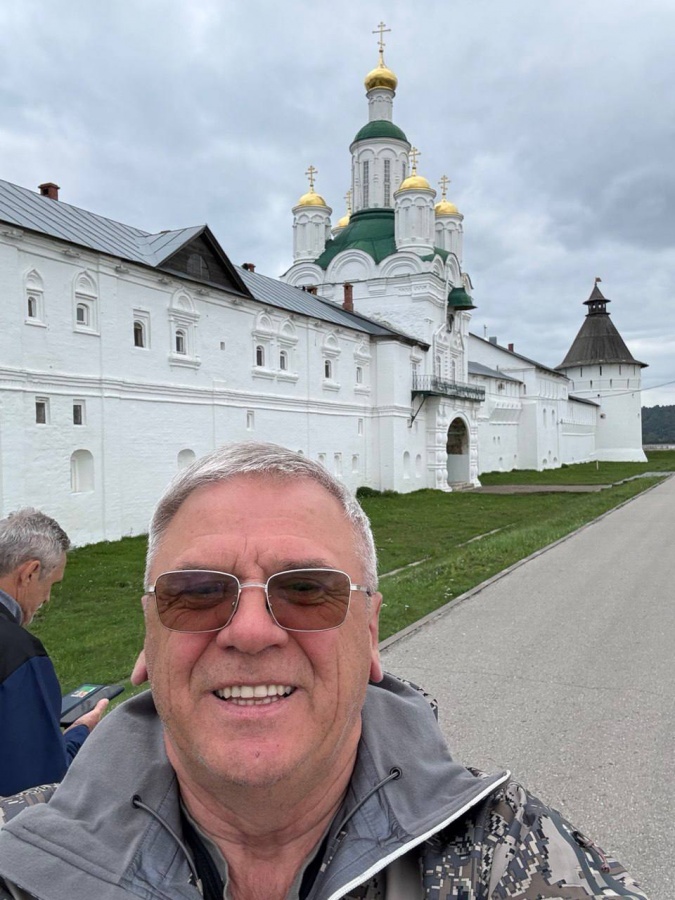 Спикер ЗСНО Евгений Люлин собрал семь корзин грибов в нижегородском лесу - фото 2