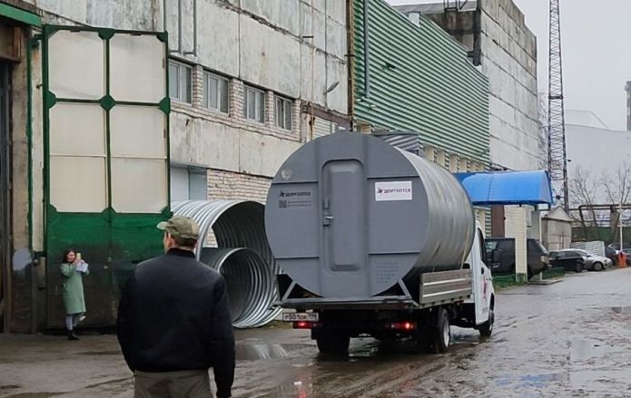Уникальный мобильный бункер отправили бойцам СВО из Нижегородской области - фото 1