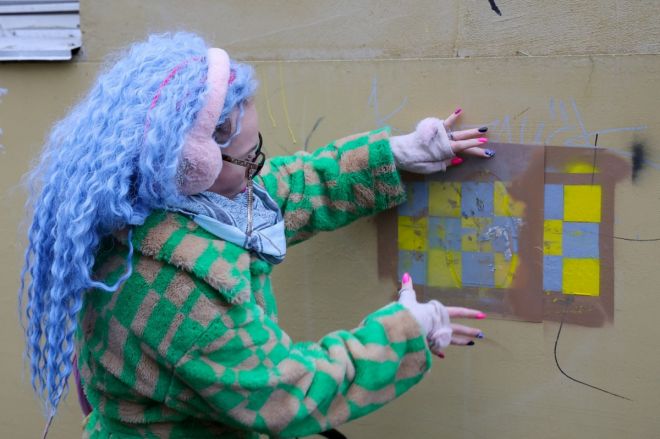 Более 250 вандальных и запрещенных рисунков закрасили нижегородские активисты - фото 1