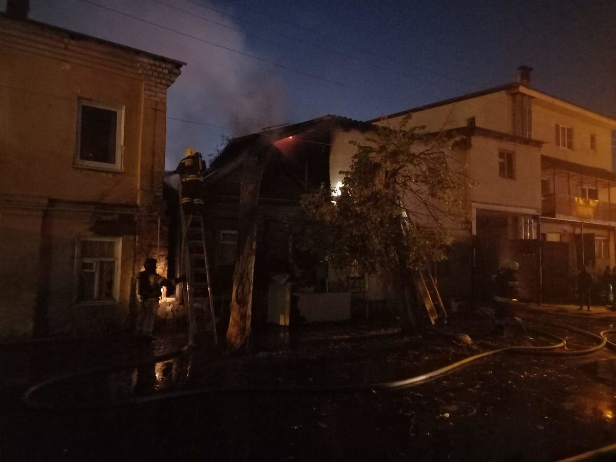 85 человек тушили пожар в Канавинском районе - фото 1