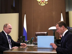 Медведев представил Путину состав нового правительства (СПИСОК)