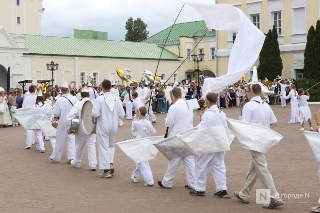 Фоторепортаж: как прошел легендарный &laquo;Выкса-фестиваль&raquo; в Нижегородской области - фото 94