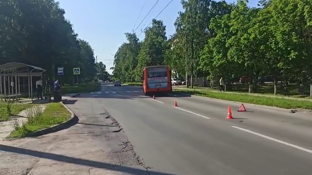 Маршрутка сбила пешехода в Автозаводском районе - фото 1